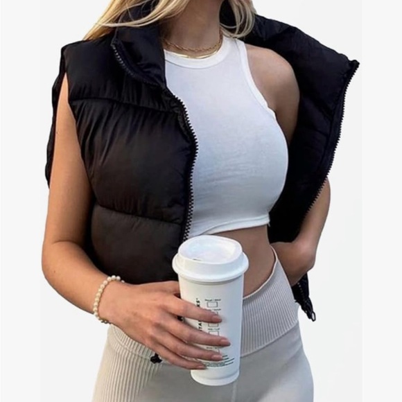 Cropped High Neck Vest - Picture 2 of 6